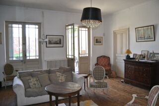  Maison � vendre 8 pi�ces 330 m�