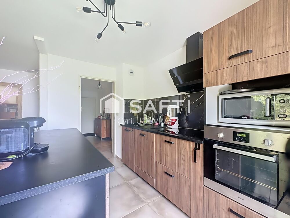 Appartement T3 avec parking souterrain dans résidence fermée