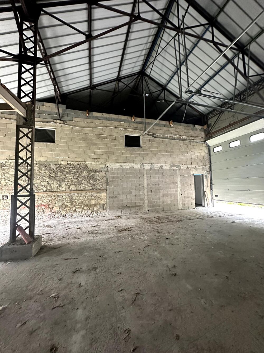 Vente Immeuble Btiment / Entrept - PROCHE DE REIMS Bourgogne