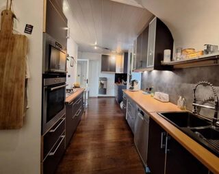  Maison  vendre 9 pices 284 m
