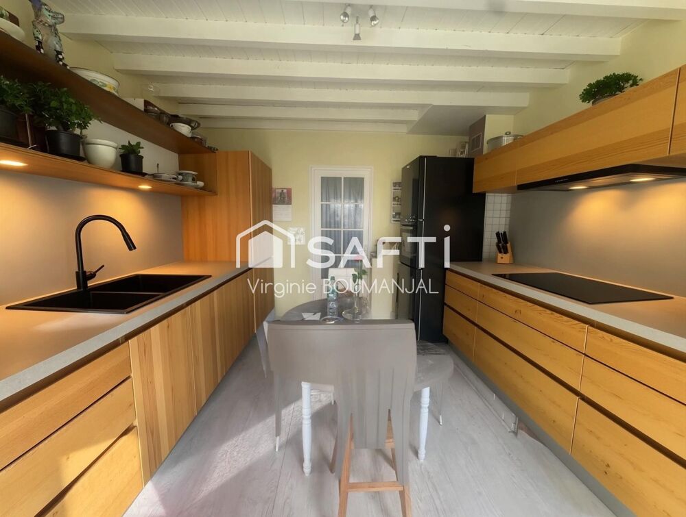 Vente Maison Maison de 114m2 environ 2 chambres, un bureau et un garage Estrees-sur-noye