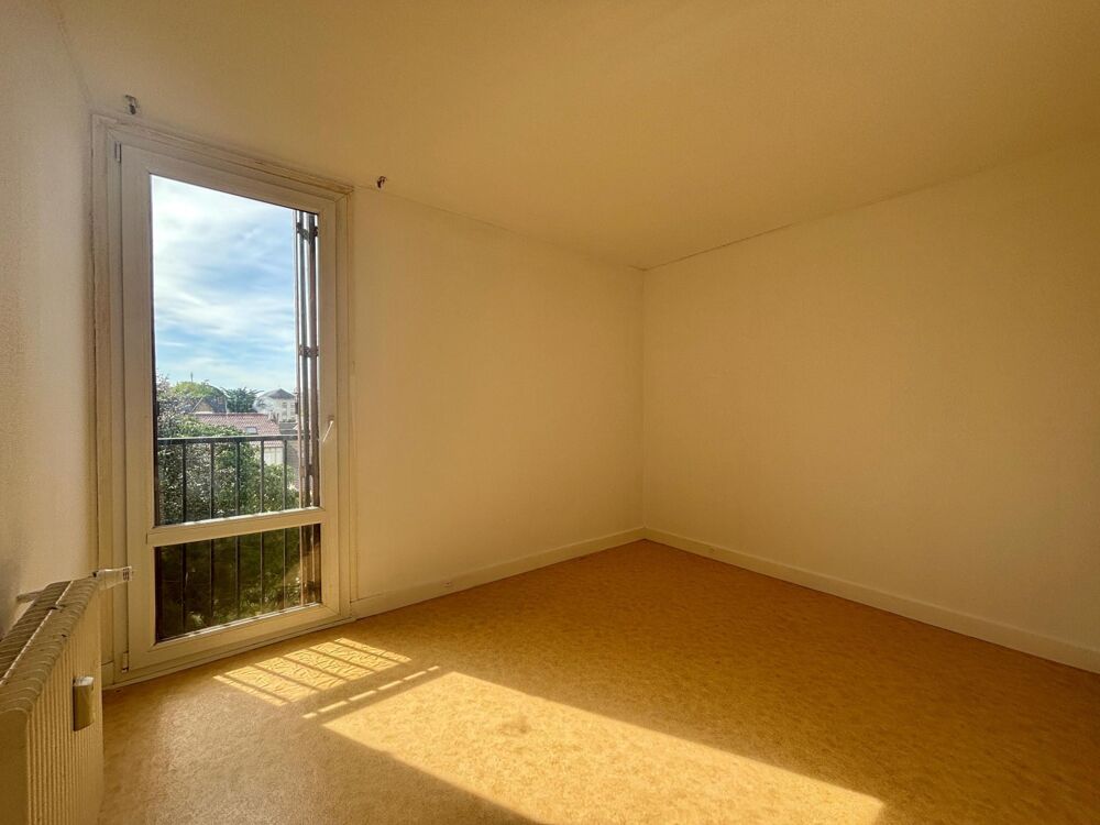Vente Appartement Compiègne. Appartement lumineux 71m² (3 chambres) Compiegne