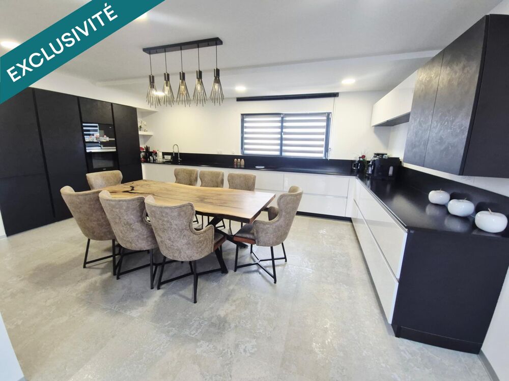Vente Maison Le confort moderne dans toute sa splendeur : découvrez une propriété où élégance, espace et prestations haut de gamme se conjugu Wittelsheim