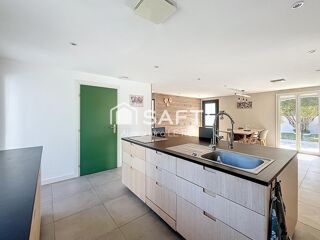  Maison � vendre 8 pi�ces 217 m�