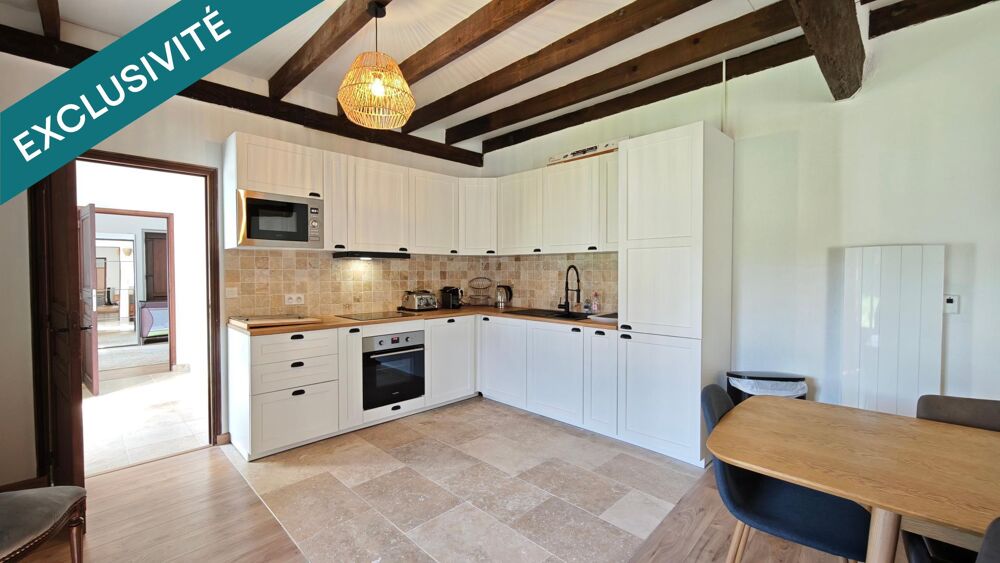 Ancien corps de ferme de 296m²  5 chambres - À 12 min de Sens