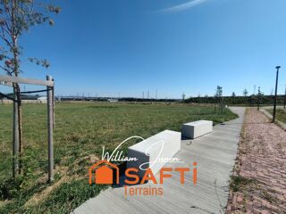 Terrain à vendre 596 m²
