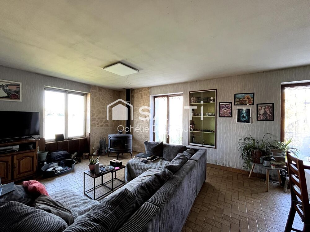 MAISON DE CHARME SUR 18 HECTARES AVEC DÉPENDANCES