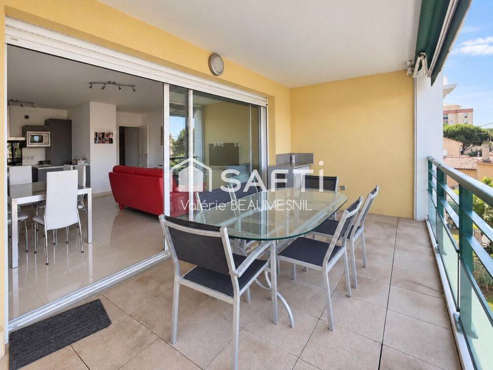 Vente Appartement Appartement 4 pièces de 101 m² avec terrasse plein sud – Parfait état Frejus