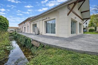  Maison � vendre 7 pi�ces 219 m�