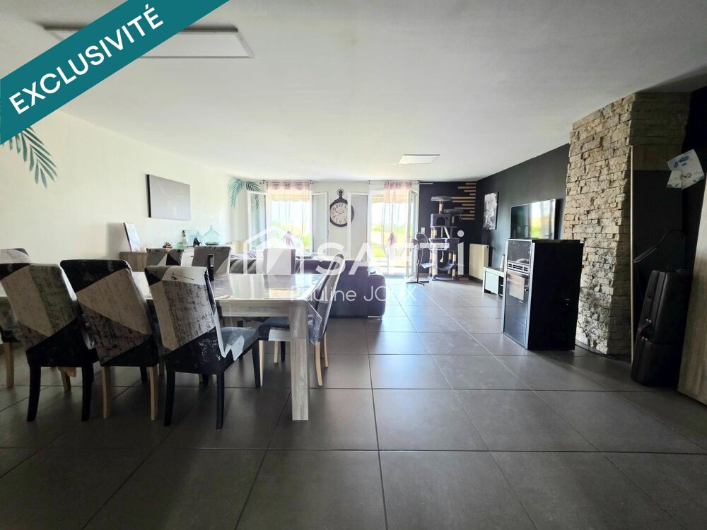 Vente Maison Maison familiale 207m2 avec grand garage et terrain Vroville