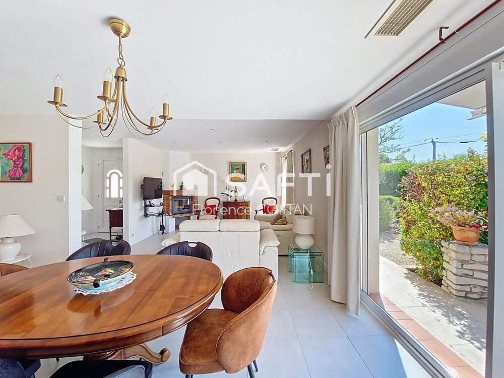 Vente Maison Maison de plain-pied de 105 m² sur terrain de 891 m² proche de toutes les commodités à pied Velaux