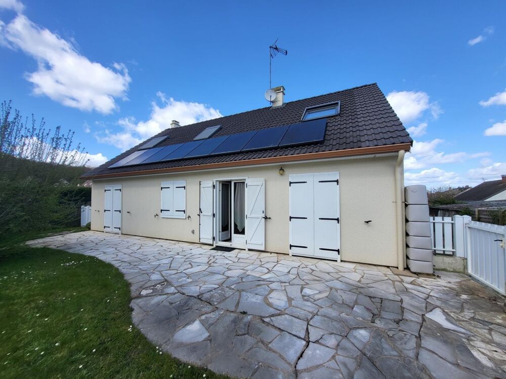 Grande maison familiale de 5 chambres plus bureau