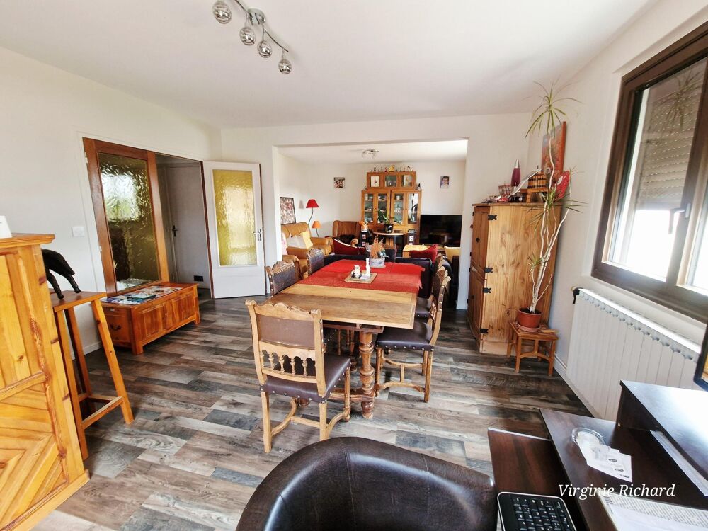 Vente Maison Volvic – Maison familiale de 138 m² avec jardin, double garage Volvic