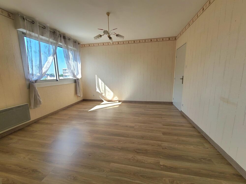 Vente Appartement EXCLUSIVITÉ LINGOLSHEIM – APPARTEMENT 3/4 PIÈCES LUMINEUX AVEC 2 BALCONS & FORT POTENTIEL Lingolsheim