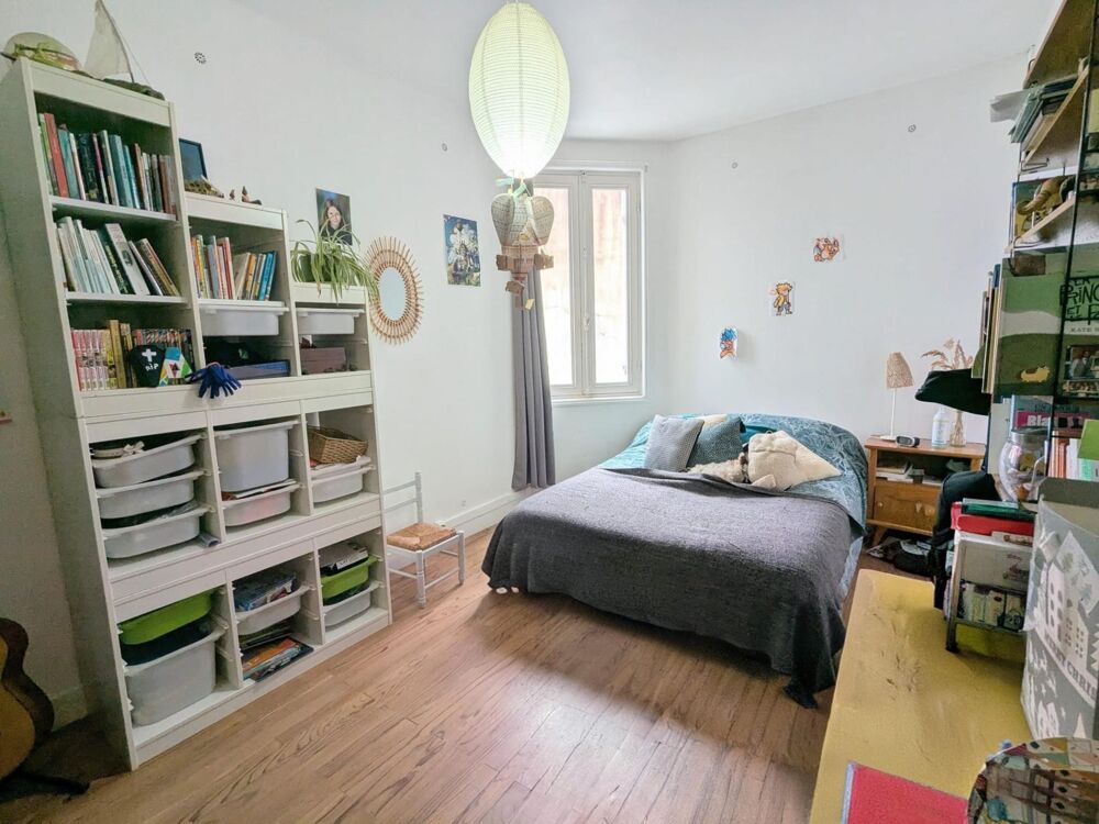 Vente Maison maison en pierre rénovée,  coeur de village Cadillac-en-fronsadais