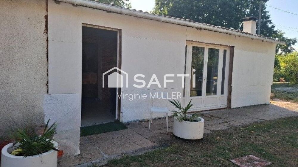 Vente Maison Maison à rénover avec terrain St-Germain-d'Esteuil Saint-germain-d'esteuil