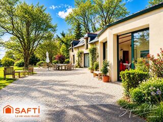  Maison à vendre 10 pièces 258 m²