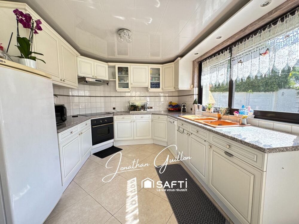 Maison de 123 m2 avec Dépendance de 110 m2