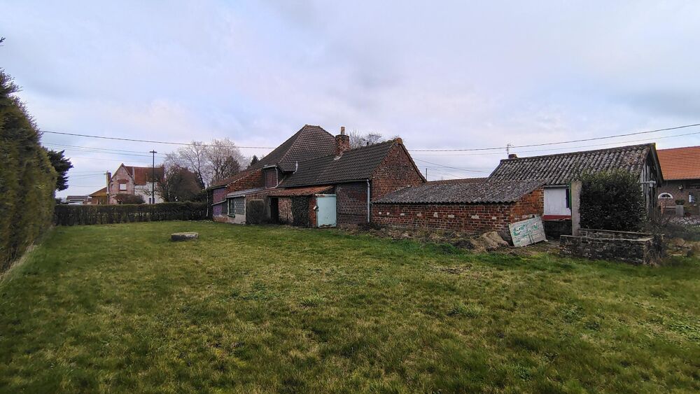 Vente Maison Maison individuelle à rénover 97 m² + grenier aménageable, garage, jardin + terrain constructible détachable ! Haverskerque