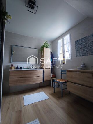  Maison  vendre 6 pices 140 m