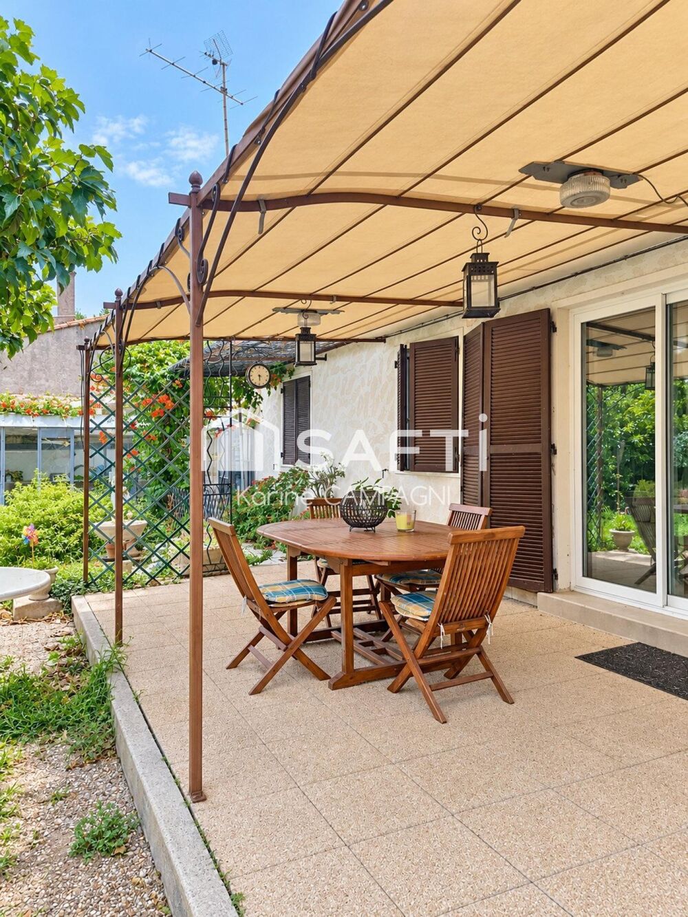 Vente Maison Maison avec jardin, terrasse couverte et annexes Cavaillon