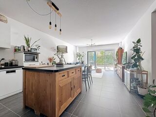  Appartement � vendre 3 pi�ces 69 m�