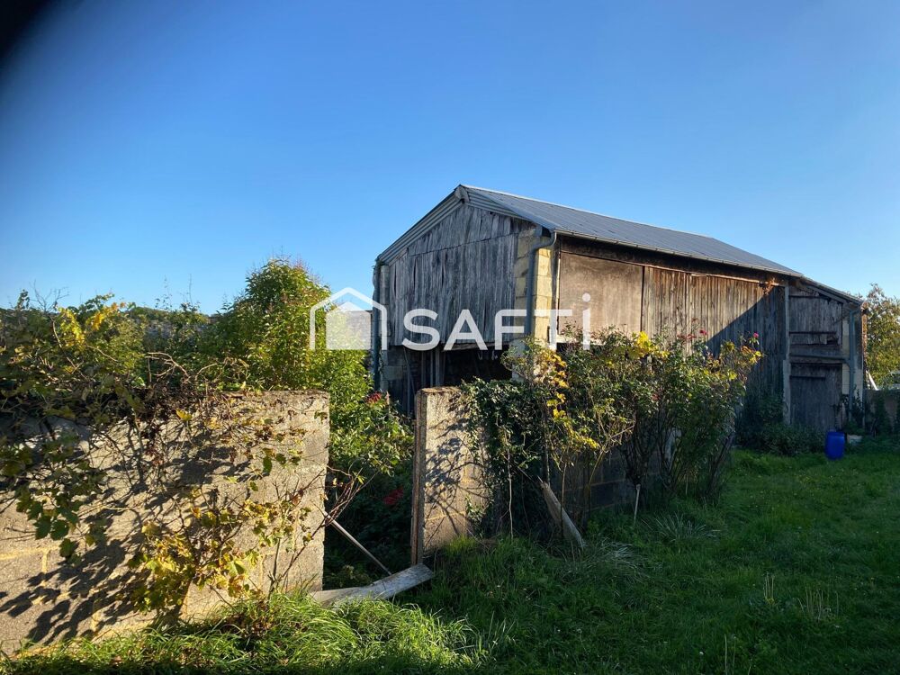 Maison ancienne + dépendances à rénover