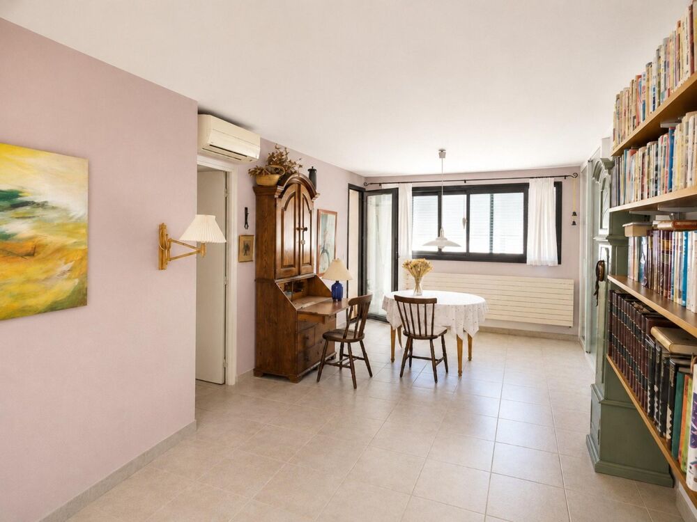 Vente Appartement Intra-muros, T3 de 75m², terrasse, parking, clim Avignon