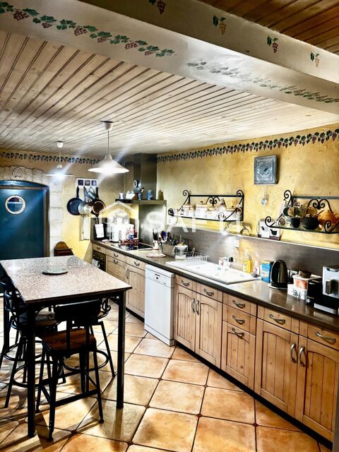   Maison pleine de charme Maison - 5 pi�ce(s) - 165 m�