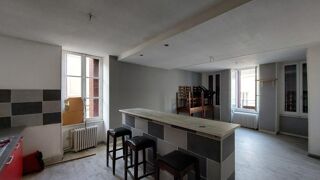  Immeuble � vendre 136 m�