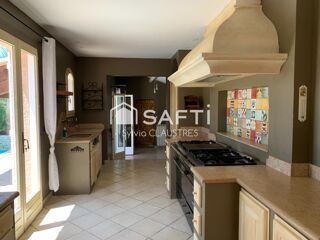  Maison  vendre 6 pices 186 m