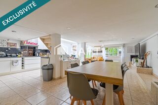  Maison à vendre 8 pièces 230 m²