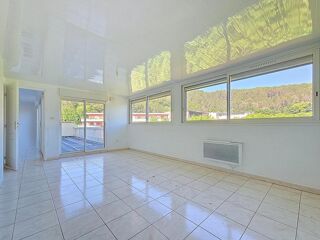  Appartement � vendre 4 pi�ces 81 m�