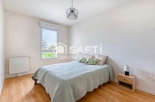  Appartement � vendre 4 pi�ces 81 m� Angers