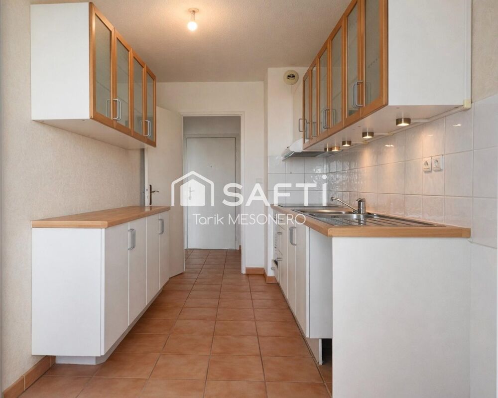 T4 lumineux avec vue Pyrénées et balcon plein sud
