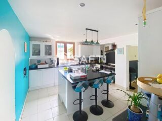  Maison à vendre 13 pièces 382 m²