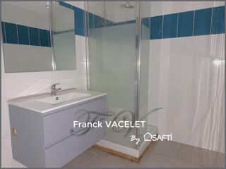  Immeuble � vendre 240 m�