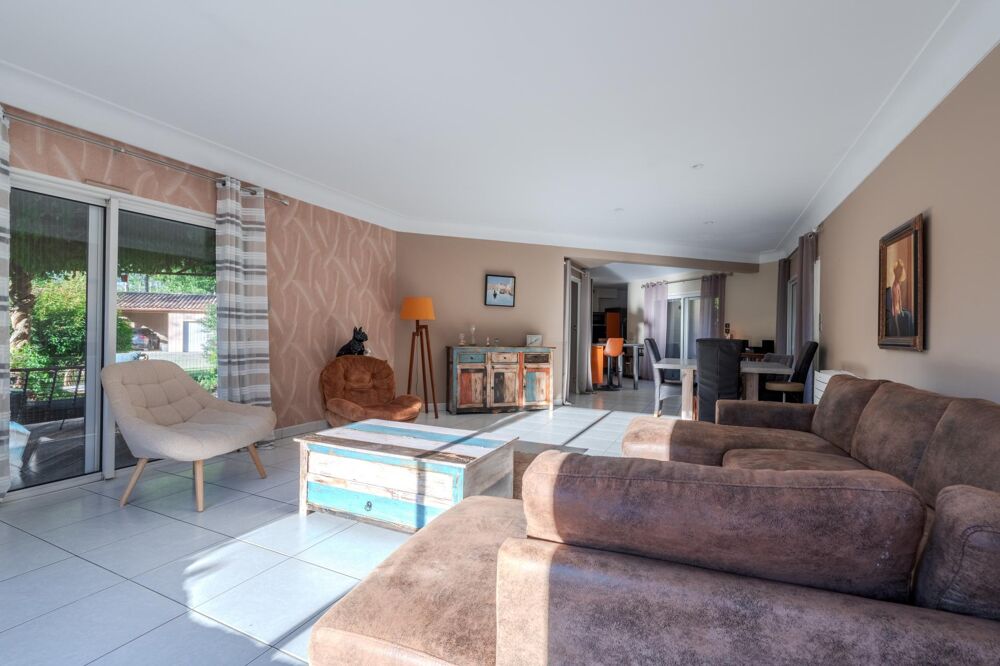 Vente Maison Coup de cœur – Maison familiale avec piscine Ledat