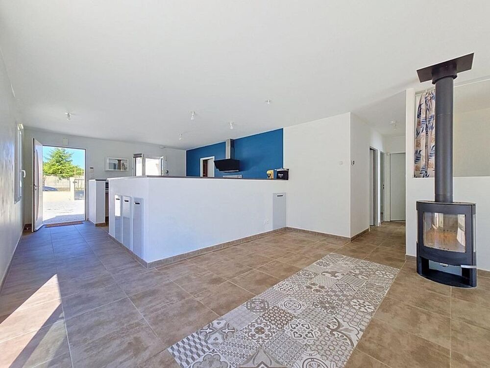Vente Maison Maison de plain-pied de 2020 avec piscine Mortagne-sur-gironde