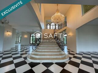  Propri�t�/ch�teau � vendre 15 + pi�ces 850 m�