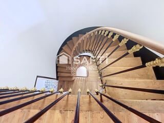 Vente Propriété/Château MAGNIFIQUE : hyper fonctionnel en plein Centre-ville avec garage deux ou trois véhicules Limoges