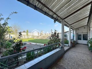  Immeuble à vendre 331 m²