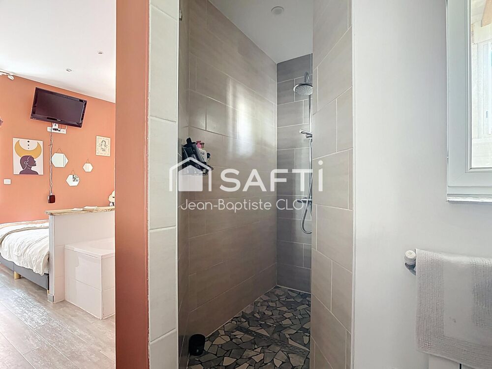 Maison 7 pièces 270 m²