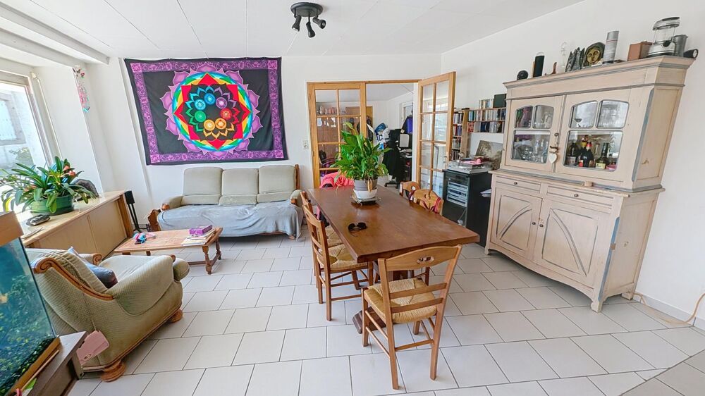 Vente Maison Maison en centre bourg avec hangar Guiscriff
