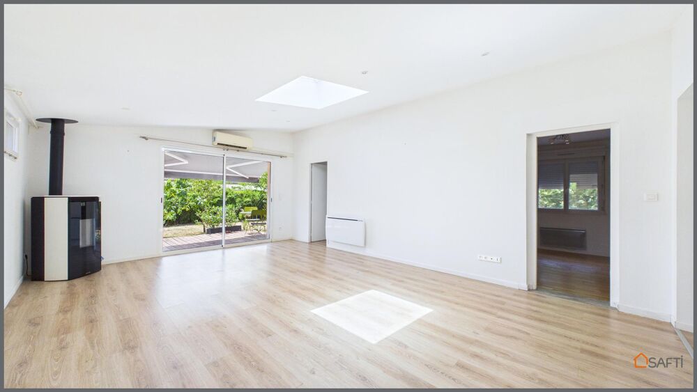 EXCLUSIVITÉ  UN APPARTEMENT AUX ALLURES DE MAISON AVEC 328 M² DE JARDIN PRIVATIF À SAINT-MÉDARD-EN-JALLES