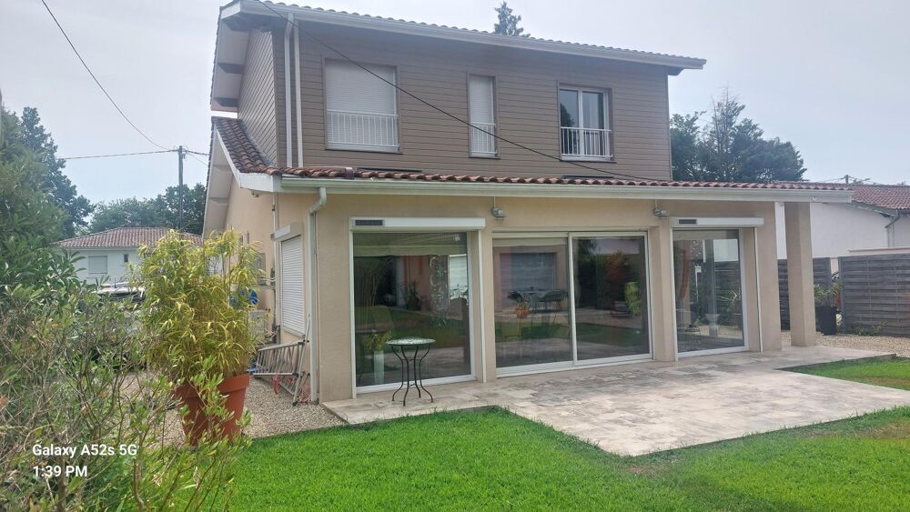 Belle maison rénovée avec studio indépendant.