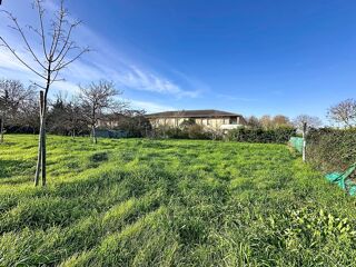  Terrain à vendre 548 m²