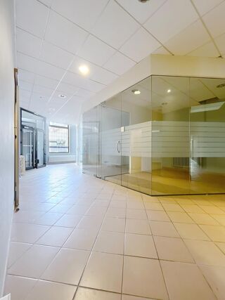  Immeuble � vendre 290 m�