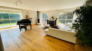  Maison  vendre 7 pices 210 m