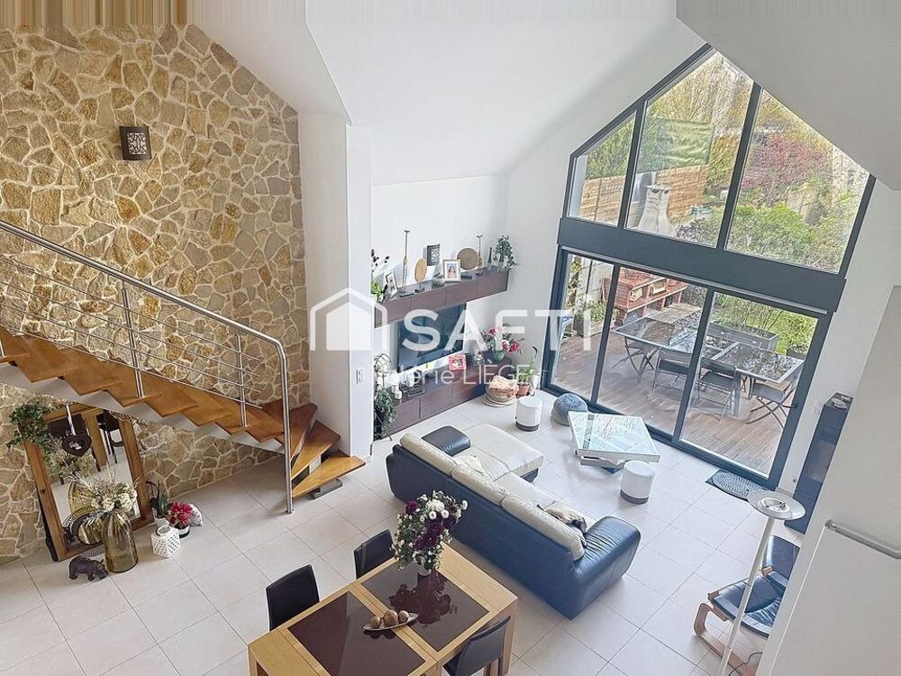 Vente Maison Volumes exceptionnels avec 180 m² de surface au sol Sartrouville